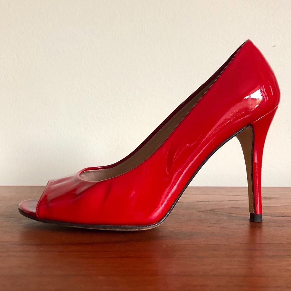 Stuart Weitzman Patent Open-toed  Pumps